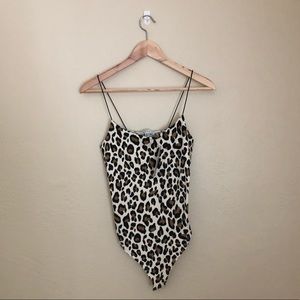 Gaze Leopard Print Bodysuit